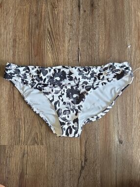 Nwot Bar III Black & White Animal Print Bikini Bottoms Size Large